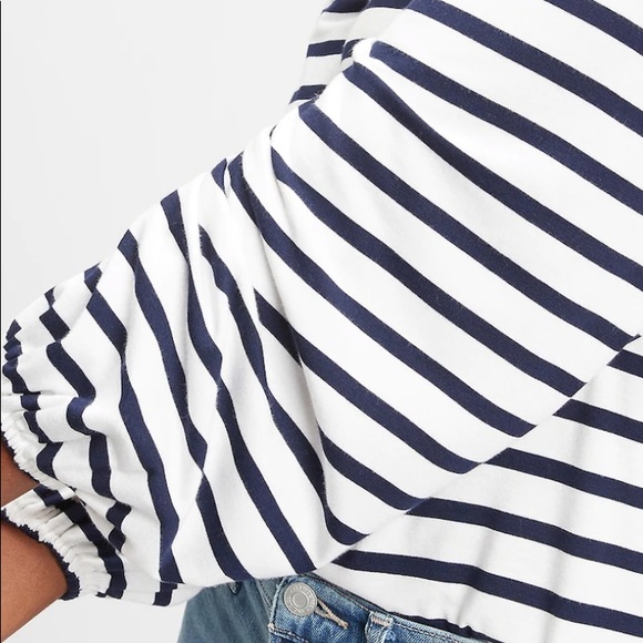 GAP V- Neck Relaxed Striped Tee - Picture 2 of 5
